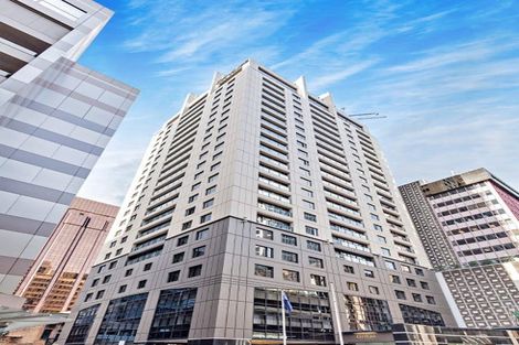 Photo of property in 6 Lancelot Road, Orewa, 0931