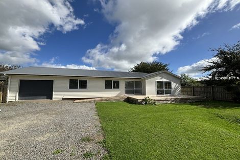 Photo of property in 369 Waihi Road, Normanby, Hawera, 4614