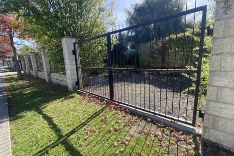 Photo of property in 1 Reeves Road, Rangiora, 7400
