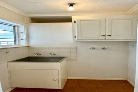 Photo of property in 6 York Avenue, Heretaunga, Upper Hutt, 5018