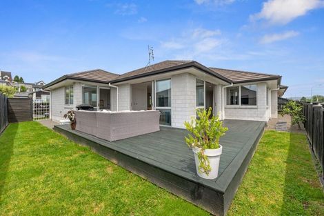 Photo of property in 91 Bert Wall Drive, Omokoroa, 3114