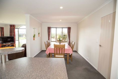 Photo of property in 37 Stallion Avenue, Halswell, Christchurch, 8025