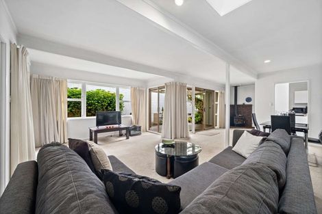 Photo of property in 2/310 Bucklands Beach Road, Bucklands Beach, Auckland, 2012