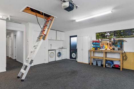 Photo of property in 13 Parkland Rise, Omokoroa, 3114