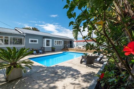 Photo of property in 1/5 Nelson Avenue, Northcote Point, Auckland, 0627