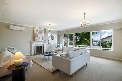 Photo of property in 1/95 Sylvan Avenue, Northcote, Auckland, 0627