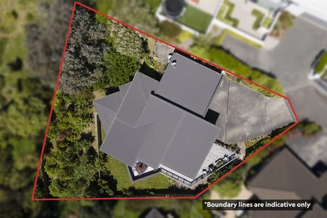 Photo of property in 27 Endeavour Drive, Whitby, Porirua, 5024