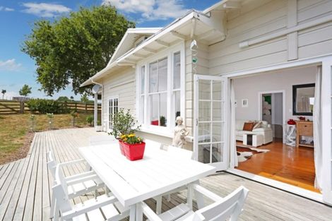 Photo of property in 521 Clevedon Kawakawa Road, Clevedon, 2585