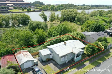 Photo of property in 194 Great South Road, Huntly, 3700