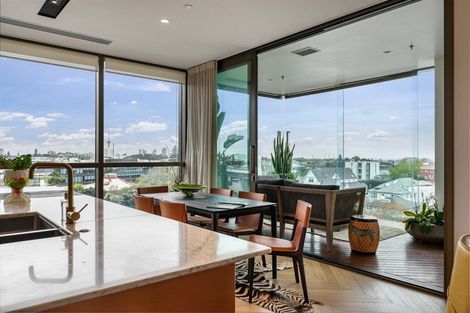 Photo of property in 501/10 St Marks Road, Remuera, Auckland, 1050