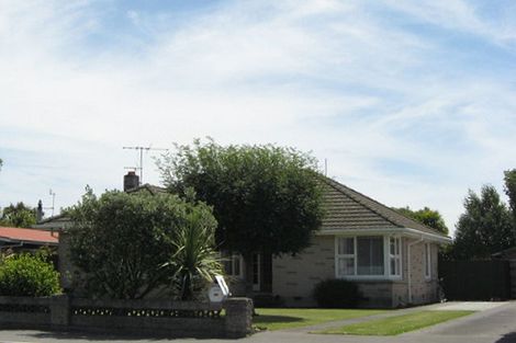Photo of property in 289 Wainoni Road, Avondale, Christchurch, 8061