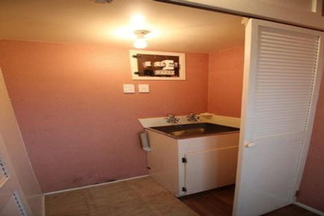 Photo of property in 3/42 Manuka Road, Glenfield, Auckland, 0629