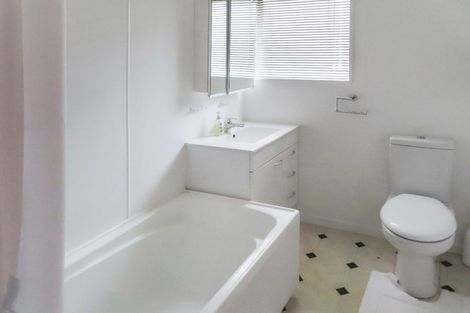 Photo of property in 46c Bauchop Road, Waterloo, Lower Hutt, 5011