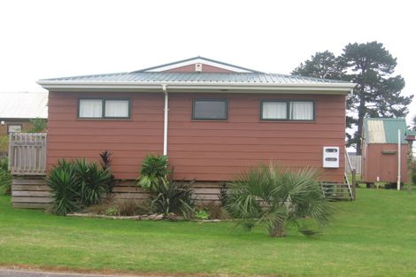 Photo of property in 102 Manuka Place, Matarangi, Whitianga, 3592