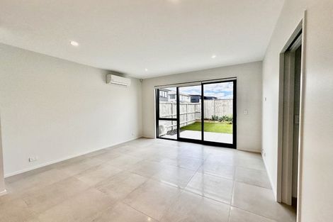 Photo of property in 90 Nganui Avenue, Takanini, Auckland, 2112