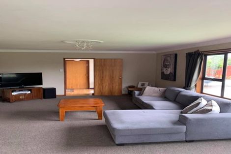Photo of property in 1 Iwiroa Terrace, Durie Hill, Whanganui, 4500
