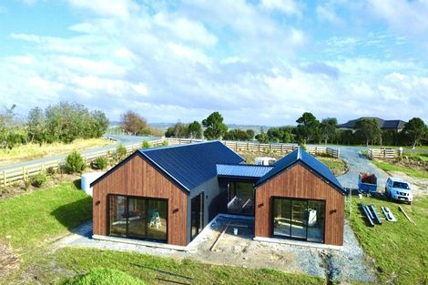 Photo of property in 582 Barrier View Road, Mangawhai, 0573