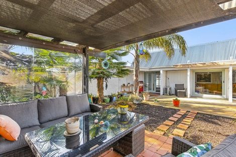 Photo of property in 58 Read Street, Levin, 5510