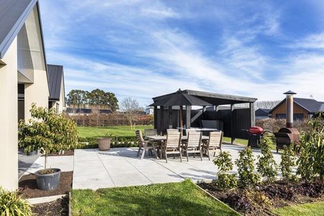 Photo of property in 25 Hallfield Drive, Ohoka, Kaiapoi, 7692