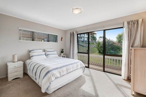 Photo of property in 39 Merehai Place, Snells Beach, 0920