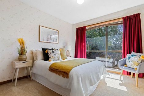 Photo of property in 11b Winters Road, Redwood, Christchurch, 8051