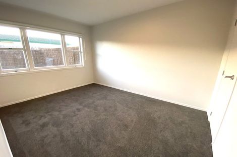 Photo of property in 493b Devonport Road, Tauranga South, Tauranga, 3112