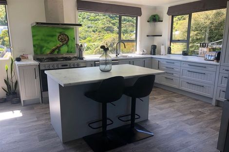 Photo of property in 4 Finlay Grove, Waikawa, Picton, 7220