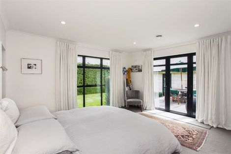 Photo of property in 11 Penhelig Place, Burnside, Christchurch, 8053