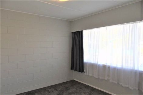 Photo of property in 7b Matthews Road, Wainuiomata, Lower Hutt, 5014
