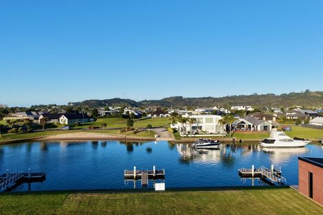 Photo of property in 23 Awatea Drive, Whitianga, 3510