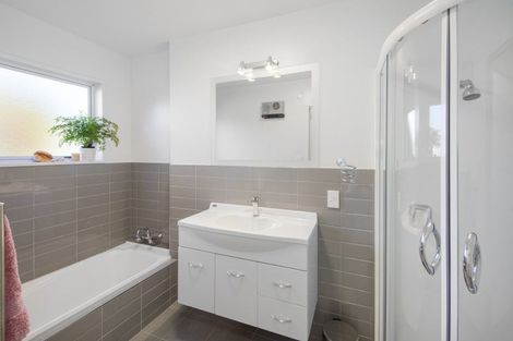 Photo of property in 30 Te Ara Crescent, Diamond Harbour, Lyttelton, 8971