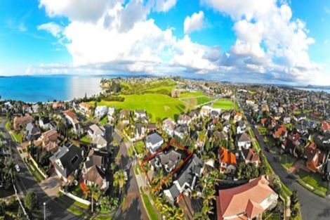 Photo of property in 5 Quedley Court, Eastern Beach, Auckland, 2012