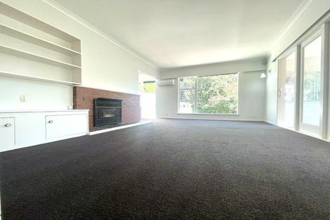 Photo of property in 6 Raines Avenue, Forrest Hill, Auckland, 0620