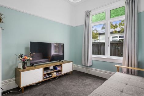 Photo of property in 16 Kinloch Street, St Albans, Christchurch, 8014