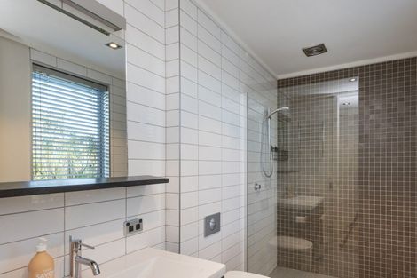 Photo of property in 10 Bridgewater Terrace, Albert Town, Wanaka, 9305