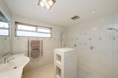 Photo of property in 23 Buick Crescent, Awapuni, Palmerston North, 4412