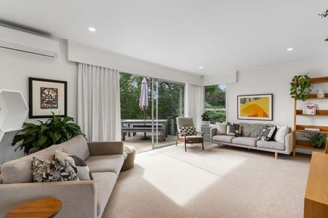 Photo of property in 7 Fairdale Place, Birkdale, Auckland, 0626