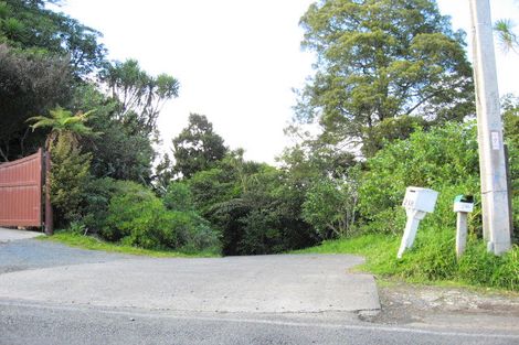 Photo of property in 240 Forest Hill Road, Waiatarua, Auckland, 0612