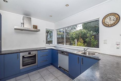 Photo of property in 2/288 Rangatira Road, Beach Haven, Auckland, 0626