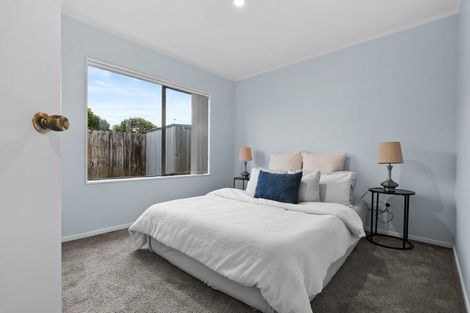 Photo of property in 6b Sheriff Place, Randwick Park, Auckland, 2105