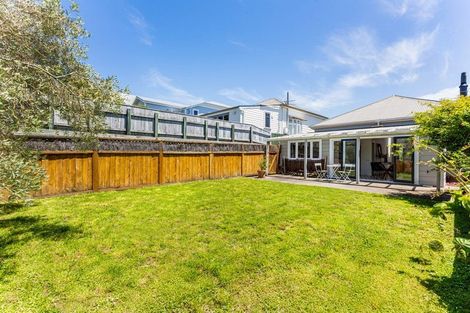 Photo of property in 43 Hanover Street, Wadestown, Wellington, 6012