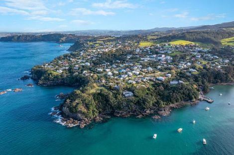 Photo of property in 18 Harbour View Road, Leigh, 0985