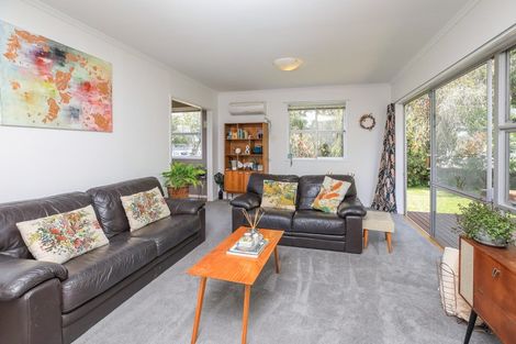 Photo of property in 36 Rosalind Street, Deanwell, Hamilton, 3206