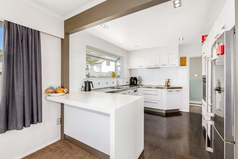 Photo of property in 7 Krishna Way, Khandallah, Wellington, 6035