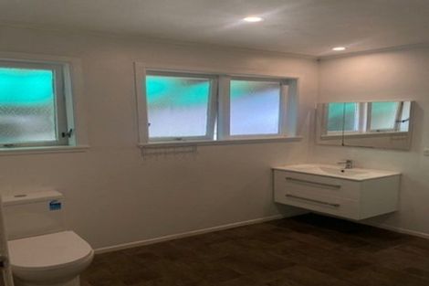 Photo of property in 54 Union Road, Howick, Auckland, 2014