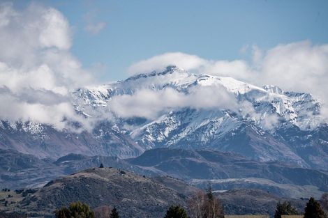 Photo of property in 191 Aubrey Road, Wanaka, 9305