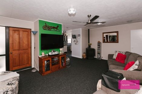 Photo of property in 7 Lydia Place, Kelvin Grove, Palmerston North, 4414