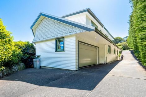 Photo of property in 160 Dyers Pass Road, Cashmere, Christchurch, 8022
