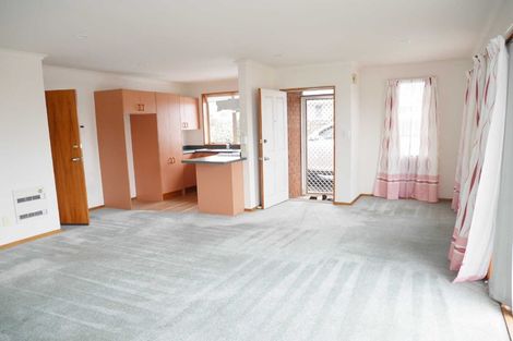 Photo of property in 1/43 Lyndon Street, Riccarton, Christchurch, 8041