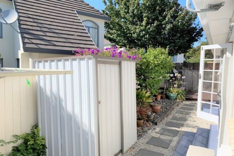 Photo of property in 2/8 Domett Avenue, Epsom, Auckland, 1023